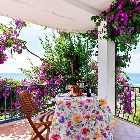 Tatil Evi Bouganville *